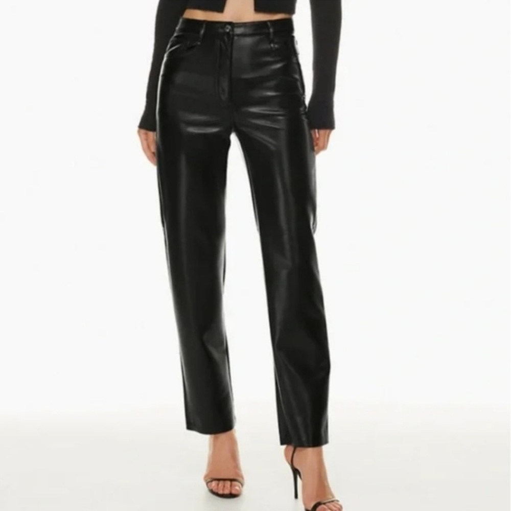 Aritzia Wilfred The Melina Vegan Leather Pant in Black Womens Size 0